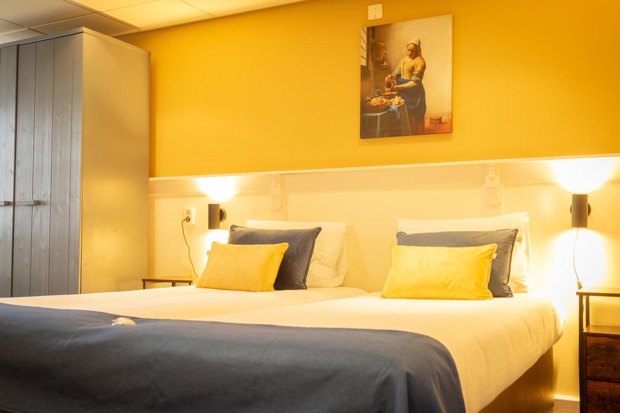 וורקום Hotel De Gulden Leeuw מראה חיצוני תמונה