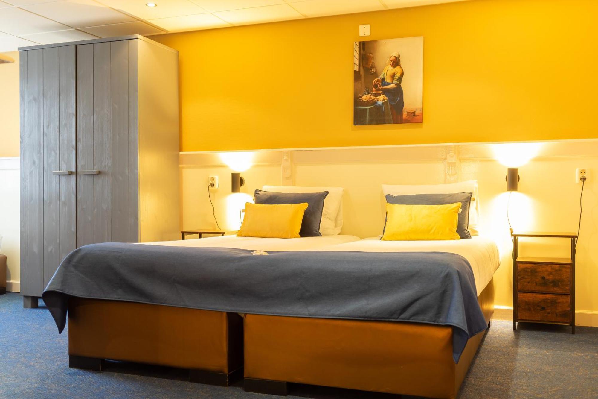 וורקום Hotel De Gulden Leeuw מראה חיצוני תמונה